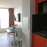 Aparthotel Adonis Paris Sud