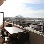 Adonis Paris Sud 3*