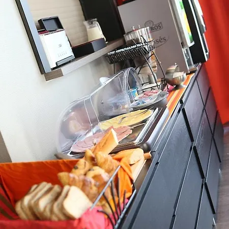 Apart Otel Adonis Paris Sud 3*