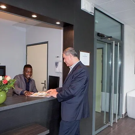 Adonis Paris Sud Apartahotel Chevilly-Larue