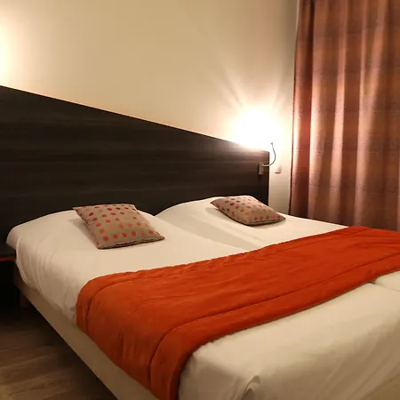 Adonis Paris Sud Aparthotel