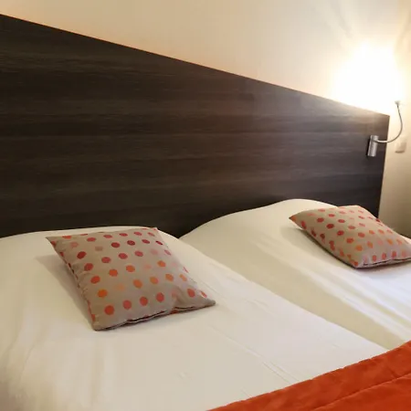 Apartahotel Adonis Paris Sud