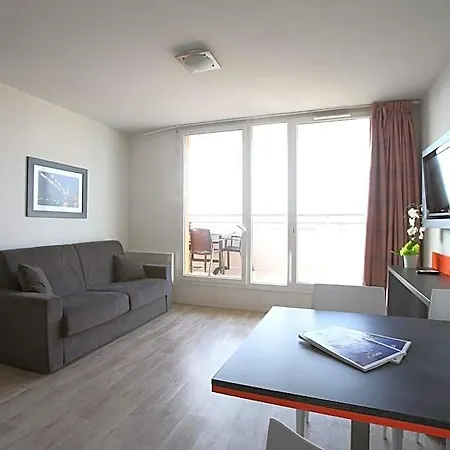 Aparthotel Adonis Paris Sud