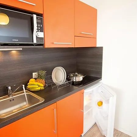 Aparthotel Adonis Paris Sud 3*