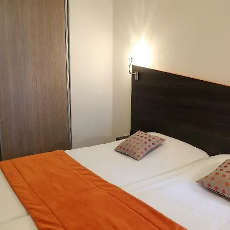 Adonis Paris Sud 3* Chevilly-Larue