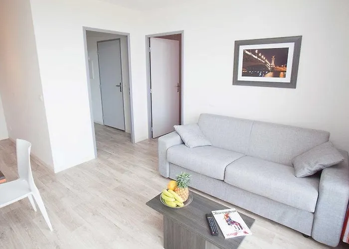 Adonis Paris Sud Апарт-отель