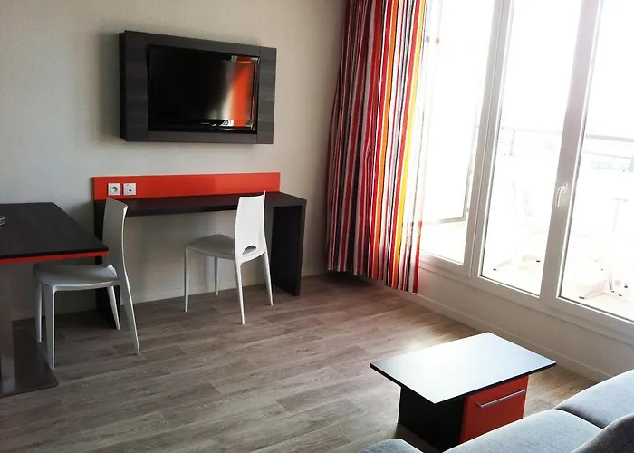 Adonis Paris Sud Апарт-отель