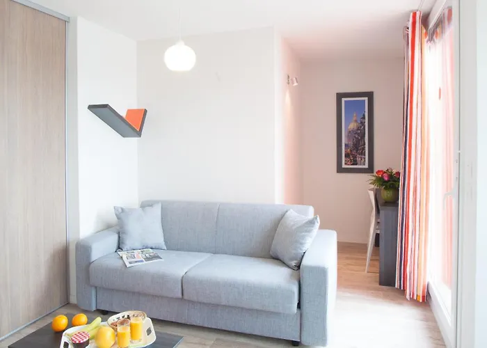 Апарт-отель Adonis Paris Sud 3*