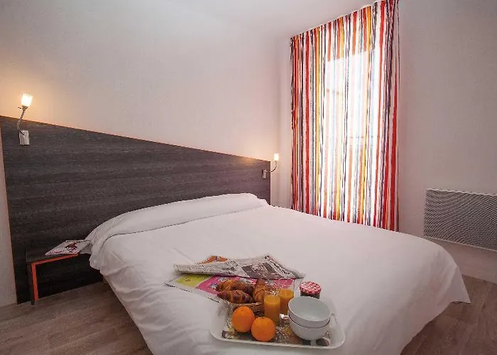 Adonis Paris Sud Апарт-отель